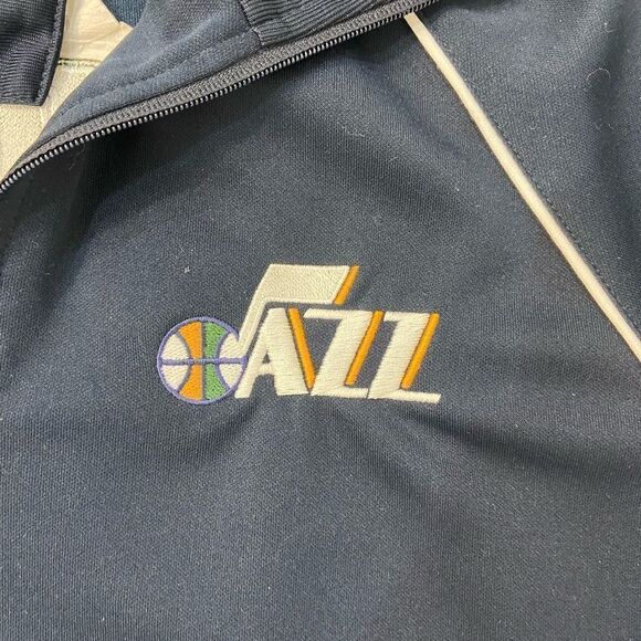 Utah Jazz Jacket  - Picture 3 of 9